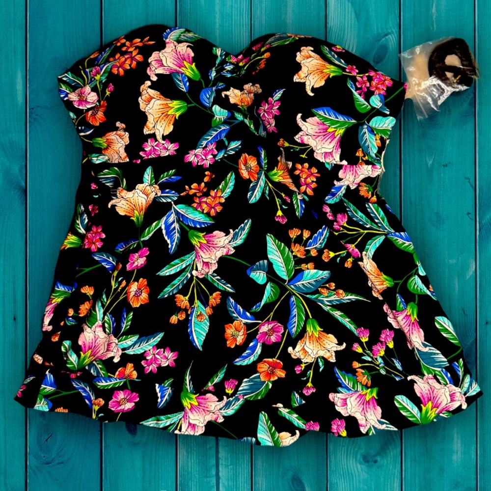 Floral Strapless Top